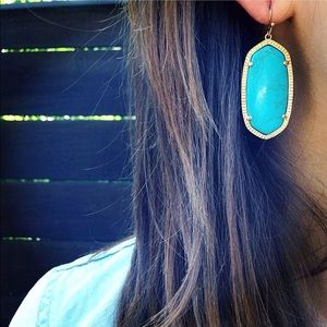 Kendra Scott Elle earrings